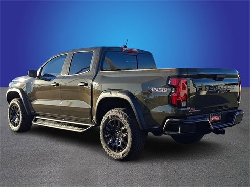 Used 2025 Chevrolet Colorado Trail Boss image 6