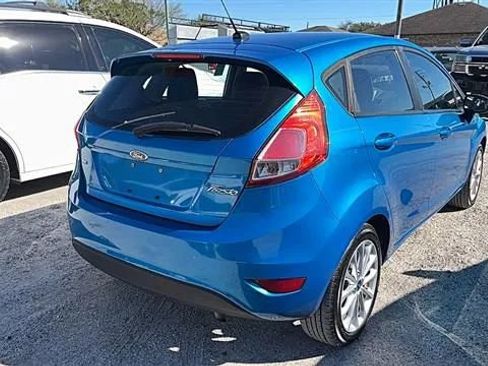 Used 2014 Ford Fiesta SE w/ Equipment Group 201A image 3