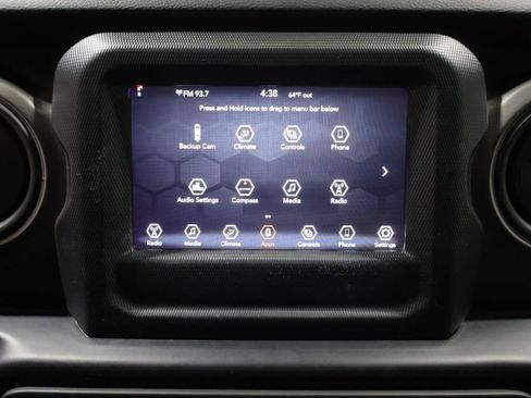 Used 2022 Jeep Wrangler Unlimited Sport AWD/4WD image 26