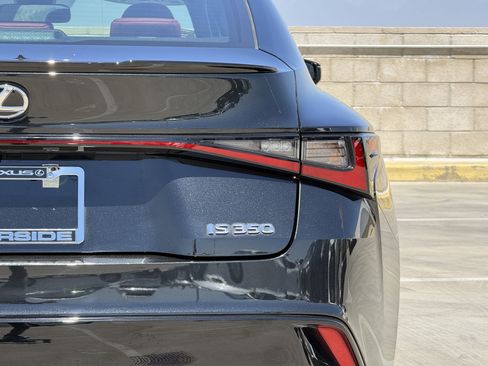 Used 2024 Lexus IS 350 F Sport RWD image 13
