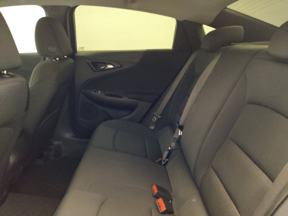 Used 2023 Chevrolet Malibu LS FWD image 18