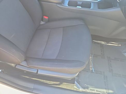 Used 2022 Nissan Sentra SV image 29