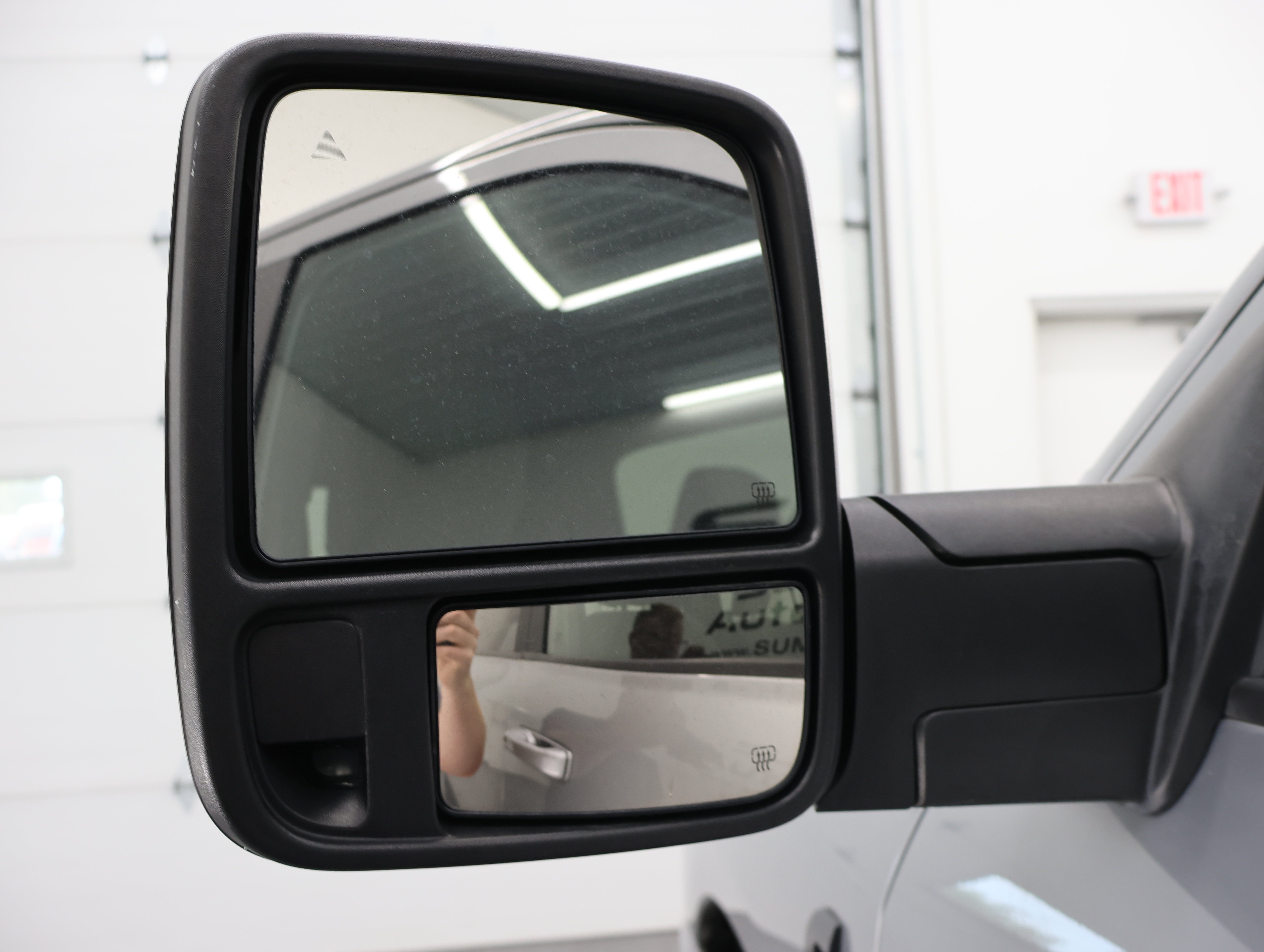 Used 2024 RAM 3500 Big Horn w/ Night Edition AWD/4WD image 37