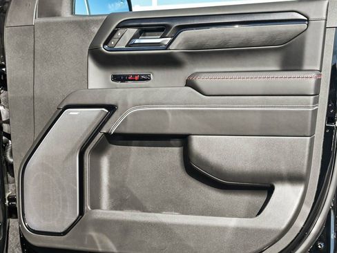 New 2026 GMC Sierra 1500 AT4X AWD/4WD image 8