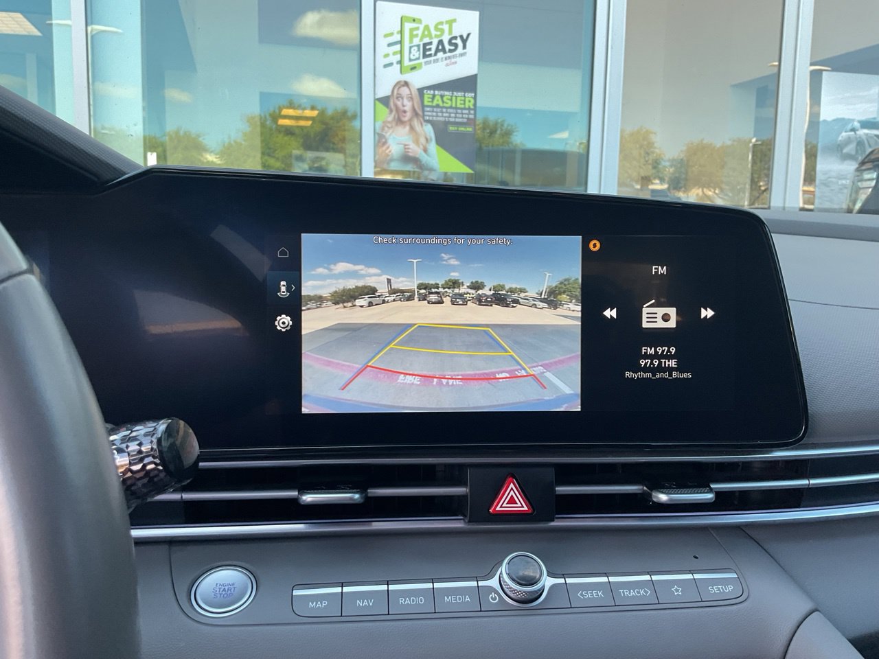 Used 2025 Hyundai Elantra SEL FWD image 32