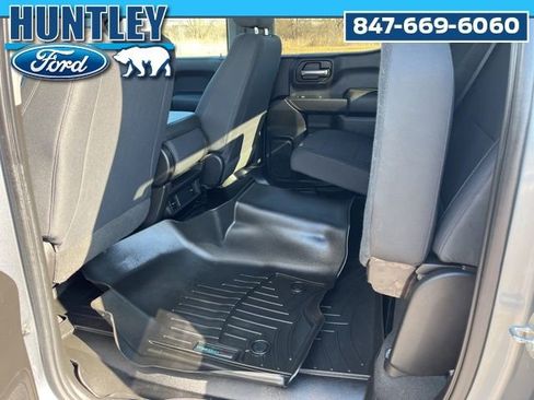 Used 2019 Chevrolet Silverado 1500 Custom Trail Boss w/ Custom Convenience Package image 13