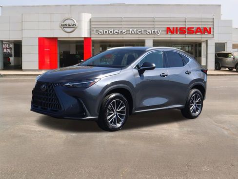 Used 2025 Lexus NX 350 AWD w/ Premium Package image 7