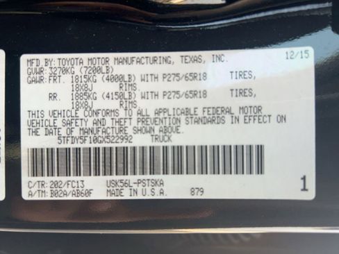 Used 2016 Toyota Tundra SR5 w/ SR5 Upgrade Package image 18