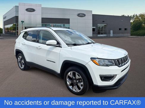 Used 2020 Jeep Compass Limited FWD image 2