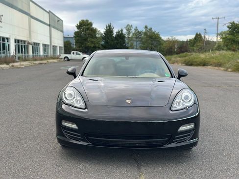 Used 2011 Porsche Panamera S image 3