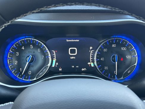 New 2026 Chrysler Pacifica Select image 24