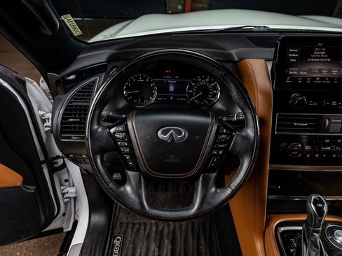 Used 2022 INFINITI QX80 Sensory w/ All-Season Package image 15