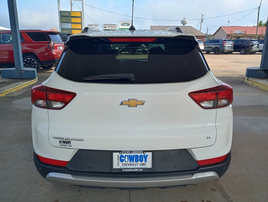 Certified 2023 Chevrolet TrailBlazer LT w/ Convenience Package FWD image 4