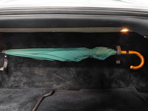 Used 2012 Bentley Mulsanne w/ Premiere Specification Pkg image 53