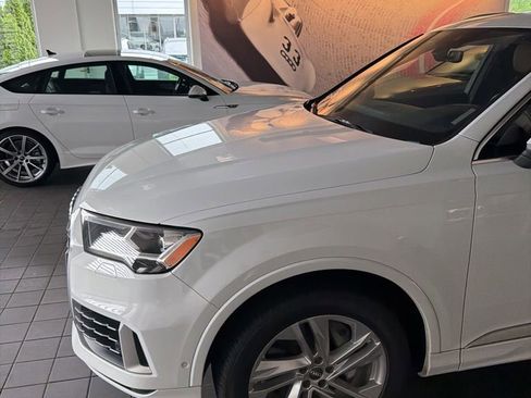 Used 2020 Audi Q7 3.0T Premium Plus AWD/4WD image 20