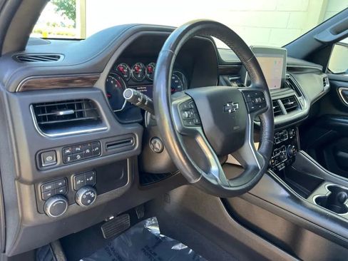Used 2021 Chevrolet Suburban Z71 w/ Luxury Package AWD/4WD image 26