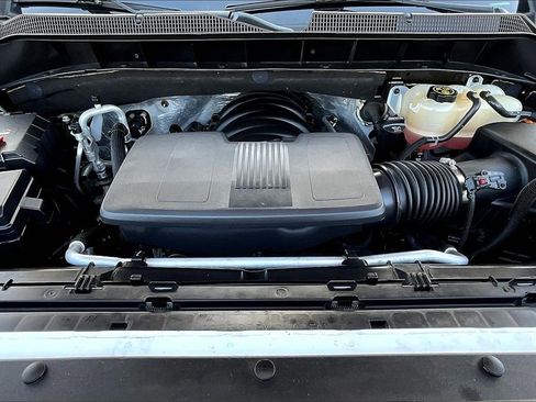 Used 2022 Chevrolet Silverado 1500 LT Trail Boss w/ Bed Protection Package image 10