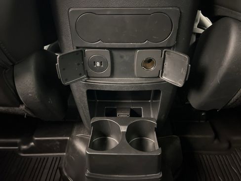 Certified 2023 Ford Explorer XLT w/ Equipment Group 202A image 31