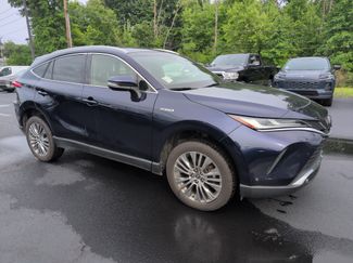 Used 2021 Toyota Venza XLE w/ Softex Package AWD/4WD video 1