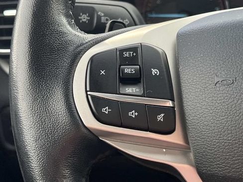 Certified 2020 Ford Explorer XLT w/ Equipment Group 202A AWD/4WD image 29