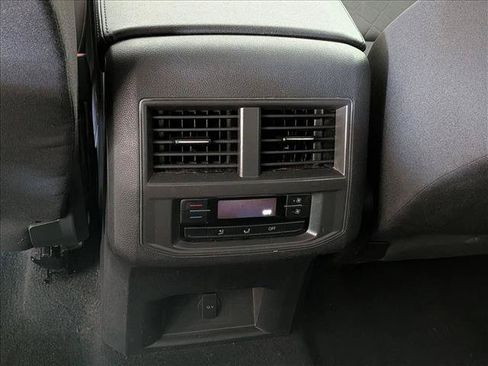Used 2019 Volkswagen Atlas S FWD image 18