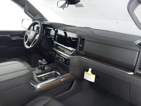 New 2026 Chevrolet Silverado 1500 LT Trail Boss w/ LT Trail Boss Premium Package AWD/4WD image 29