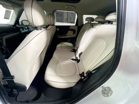 Used 2019 MINI Cooper Countryman SE w/ Convenience Package image 28