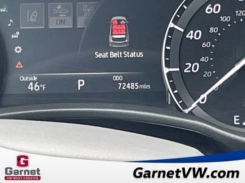 Used 2020 Toyota Highlander XLE image 17