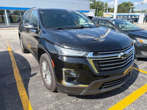 Used 2022 Chevrolet Traverse LT AWD/4WD image 3