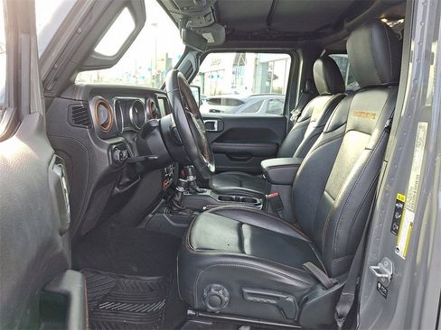 Used 2022 Jeep Gladiator Mojave image 14