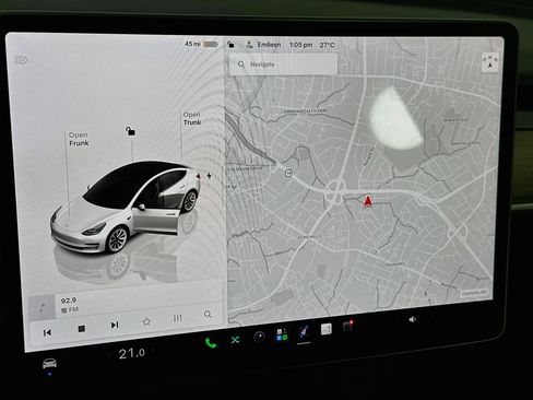 Used 2023 Tesla Model 3 Standard Range RWD image 21