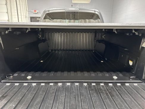 Used 2023 Toyota Tacoma TRD Sport image 16