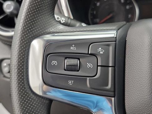 Used 2026 Chevrolet Blazer LT FWD image 32