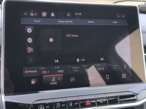 Certified 2023 Jeep Compass Limited image 23