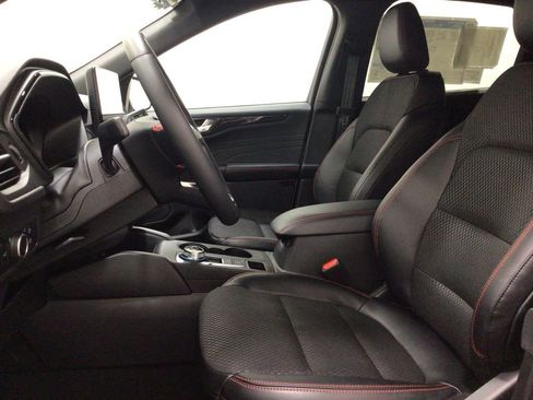 New 2026 Ford Escape ST-Line w/ Tech Pack #1 AWD/4WD image 9