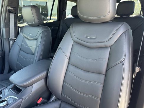 New 2025 Cadillac XT6 Premium Luxury w/ Platinum Package image 25