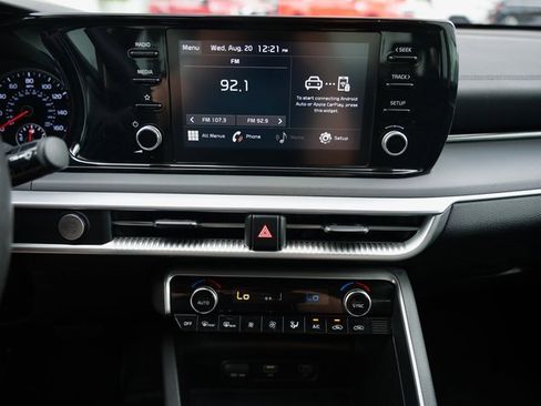 Used 2023 Kia K5 LXS image 19