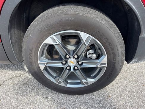 Used 2025 Chevrolet Blazer LT AWD/4WD image 11