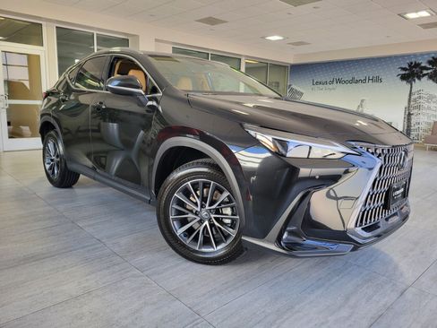 Certified 2026 Lexus NX 350 AWD w/ Accessory Package (Z2) image 7