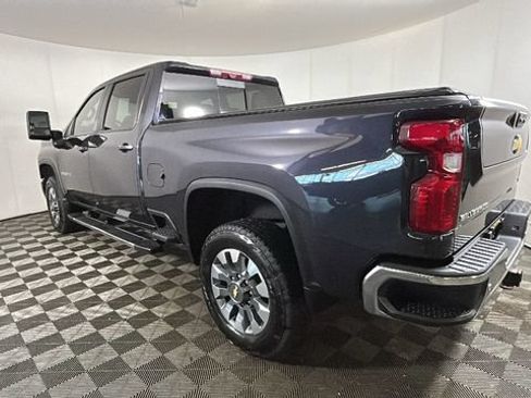 Used 2024 Chevrolet Silverado 2500 LT w/ All Star Edition AWD/4WD image 4