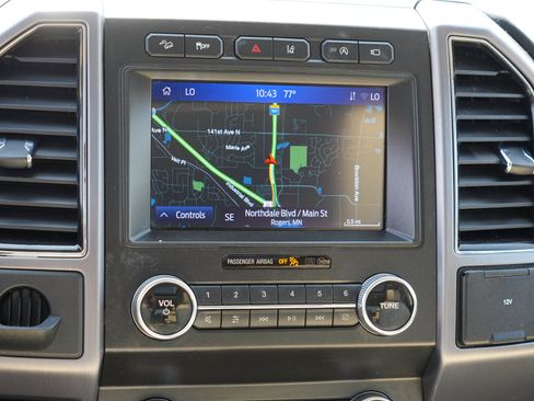 Used 2020 Ford Expedition Platinum AWD/4WD image 22