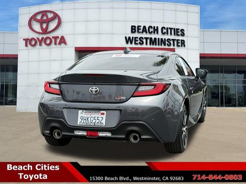 Certified 2023 Toyota GR86 w/ ALL Weather Mat Package (TMS) RWD image 10