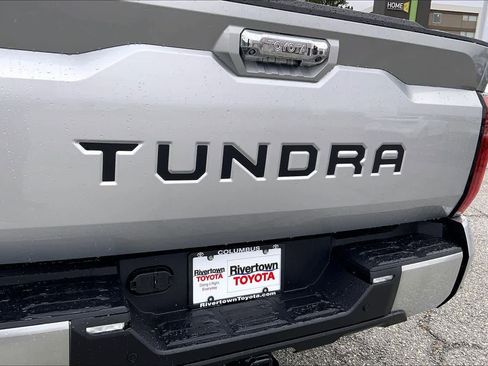 Used 2023 Toyota Tundra Limited image 9
