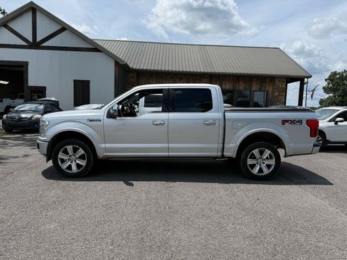 Used 2019 Ford F150 Platinum w/ Equipment Group 701A Luxury AWD/4WD image 2