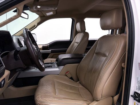 Used 2020 Ford F150 Lariat image 16