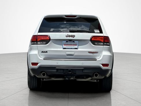 Used 2019 Jeep Grand Cherokee Trailhawk AWD/4WD image 4