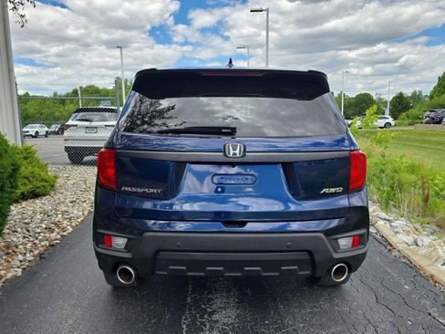Used 2023 Honda Passport EX-L image 6