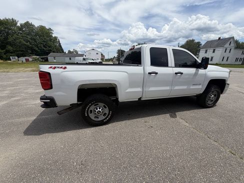 Used 2019 Chevrolet Silverado 2500 W/T AWD/4WD image 8