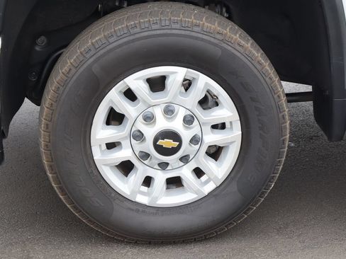 Certified 2022 Chevrolet Silverado 2500 LT AWD/4WD image 30