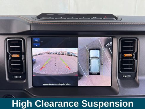 Used 2024 Ford Bronco Badlands image 23